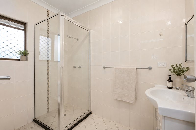 Photo - 1507 Riverway Drive, Kelso QLD 4815 - Image 8