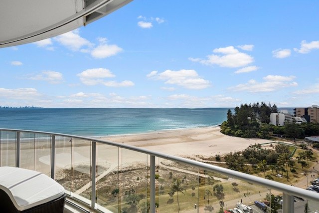 Photo - 1507/110 Marine Parade 'Reflections Tower Two' , Coolangatta QLD 4225 - Image 9