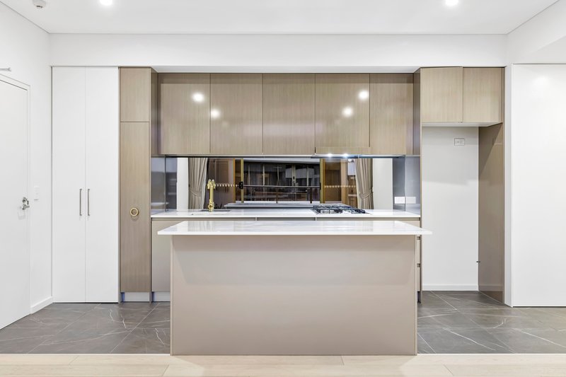 Photo - 15072/17 Amalfi Drive, Wentworth Point NSW 2127 - Image 3
