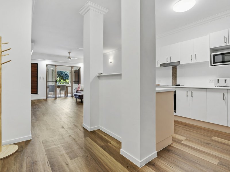 Photo - 1507/44-62 Clifton Road, Clifton Beach QLD 4879 - Image 6
