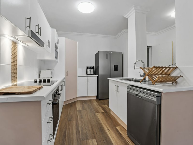 Photo - 1507/44-62 Clifton Road, Clifton Beach QLD 4879 - Image 7