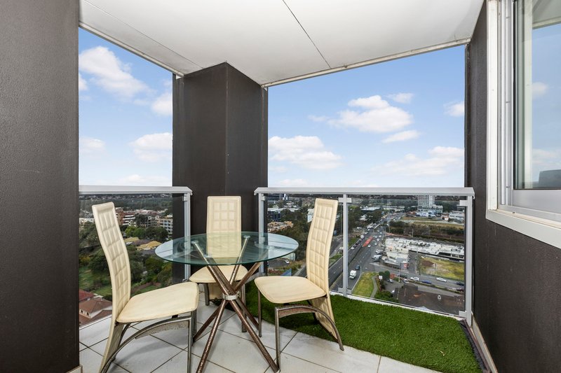 Photo - 1507/5 Second Avenue, Blacktown NSW 2148 - Image 6