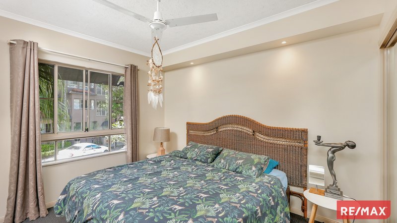 Photo - 1508/2-10 Greenslopes Street, Cairns North QLD 4870 - Image 8