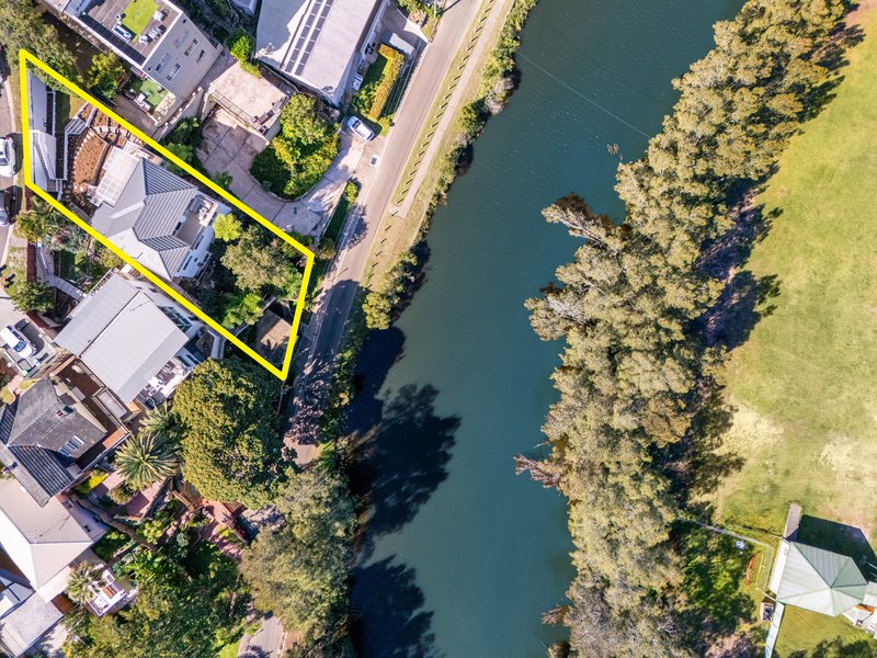 Photo - 150a Queenscliff Road, Queenscliff NSW 2096 - Image 3
