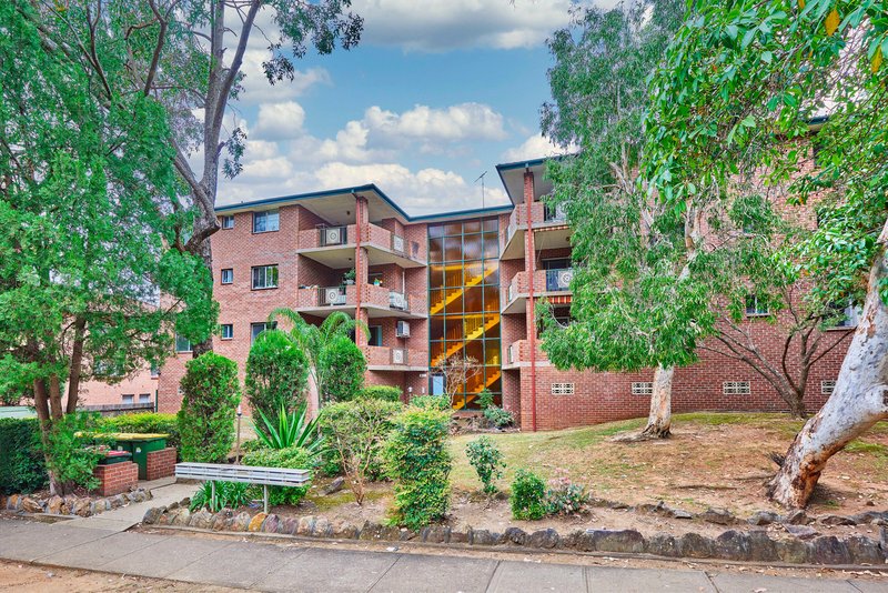 15/1-5 Alfred Street, Westmead NSW 2145