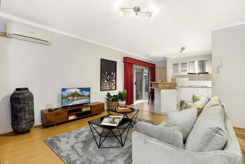 Photo - 1/51 Avalon Road, Rowville VIC 3178 - Image 2