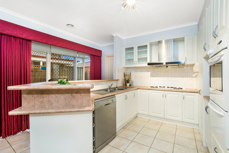 Photo - 1/51 Avalon Road, Rowville VIC 3178 - Image 3