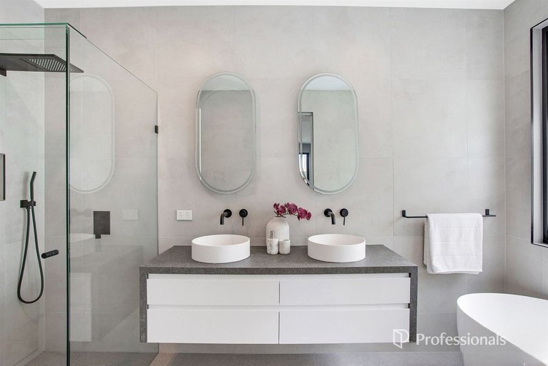 Photo - 1/51 Beach Road, Mentone VIC 3194 - Image 11