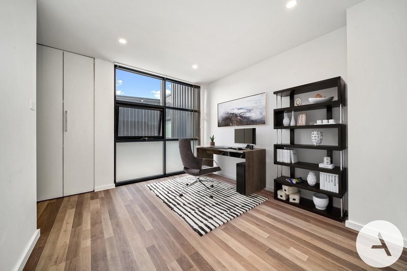 Photo - 15/1 Calaby Street, Coombs ACT 2611 - Image 7