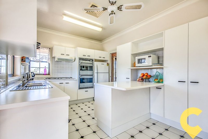 Photo - 151 Camelia Avenue, Everton Hills QLD 4053 - Image 2