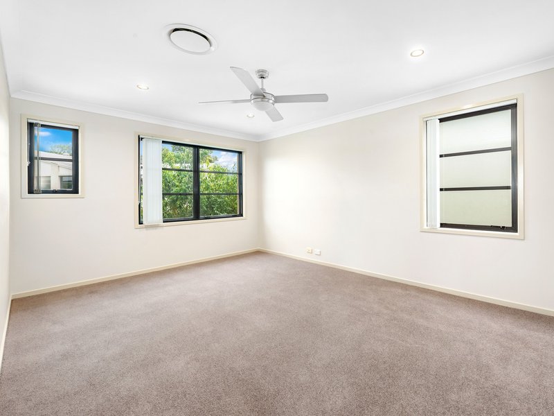 Photo - 15/1 Celestial Court, Carina QLD 4152 - Image 9