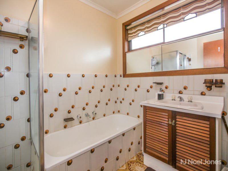 Photo - 1/51 Chaleyer Street, Reservoir VIC 3073 - Image 7