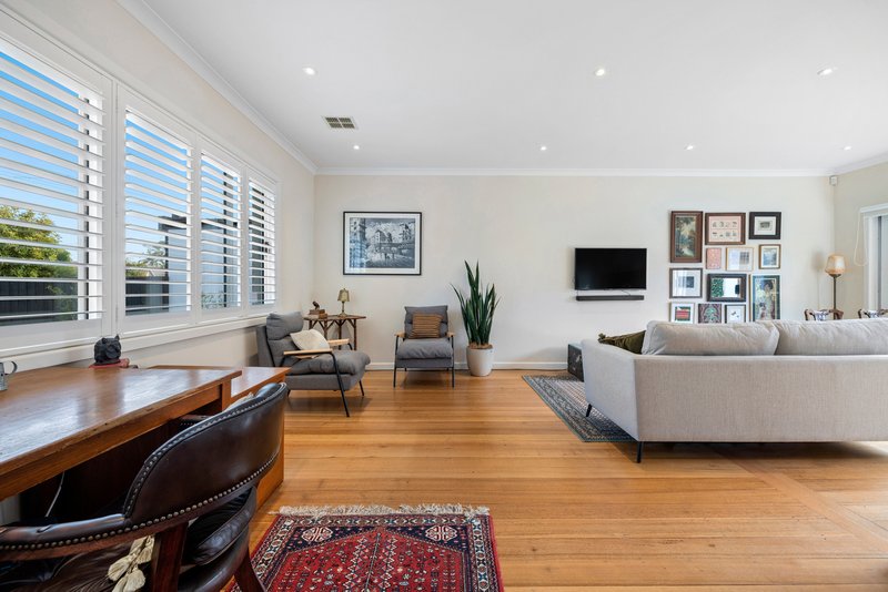 Photo - 1/51 Devon Street, Cheltenham VIC 3192 - Image 6