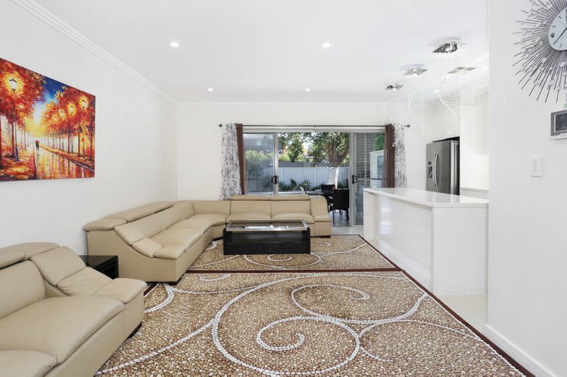 Photo - 151 Fowler Road, Merrylands NSW 2160 - Image 3