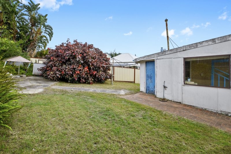 Photo - 151 Franklin Street, Chifley NSW 2036 - Image 5