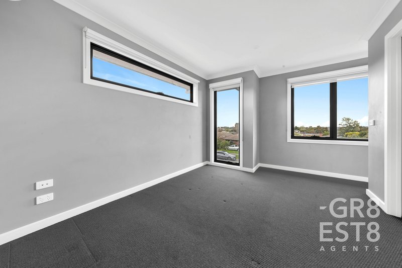 Photo - 1/51 Franleigh Drive, Narre Warren VIC 3805 - Image 5