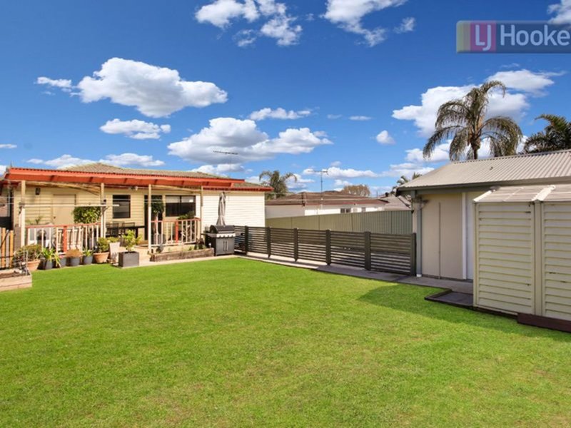 Photo - 151 Frederick Street, Lalor Park NSW 2147 - Image 5