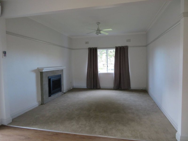 Photo - 151 Hanley Street, Gundagai NSW 2722 - Image 5