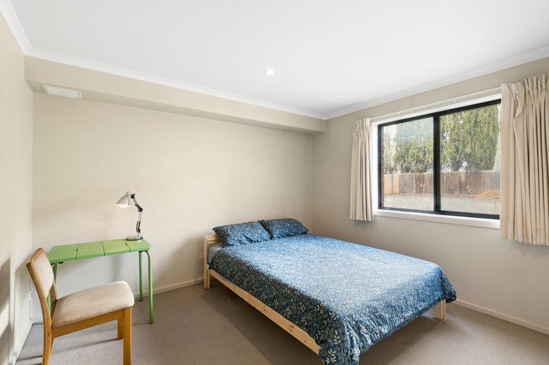 Photo - 15/1 Ijong Street, Braddon ACT 2612 - Image 9