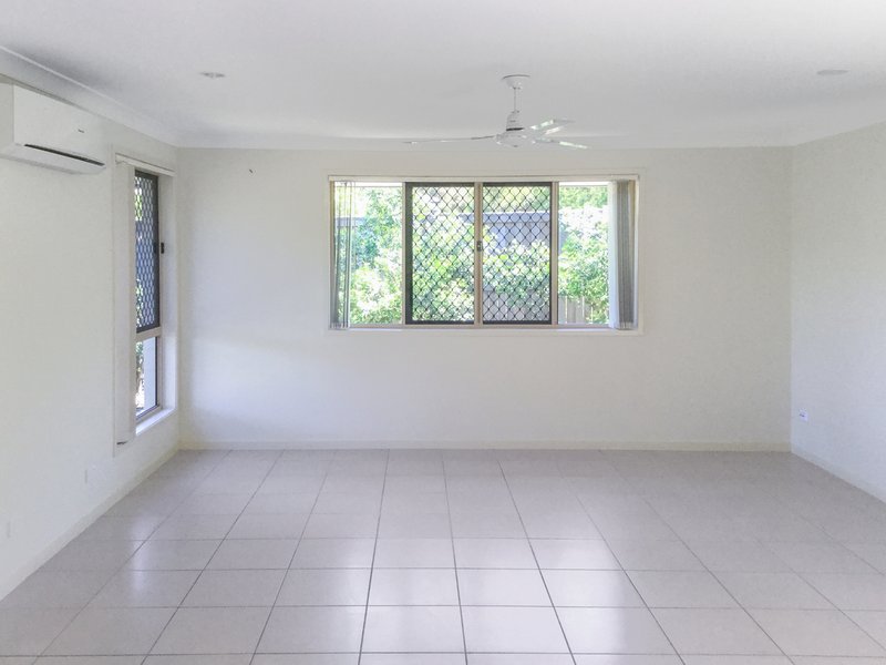 Photo - 151 Inverness Street, Upper Kedron QLD 4055 - Image 5