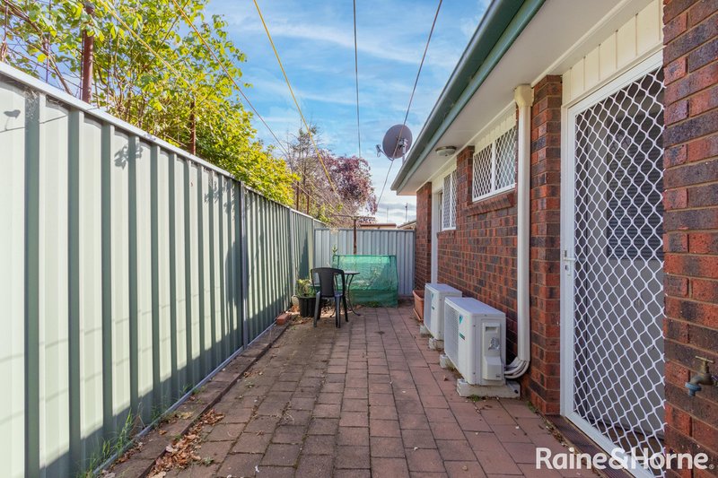 Photo - 1/51 Lambert Street, Bathurst NSW 2795 - Image 8