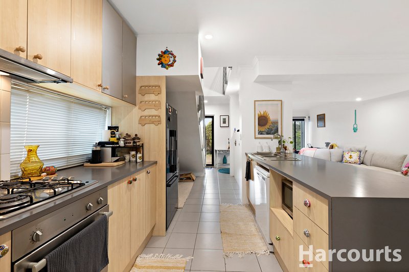 Photo - 15/1 Mariners Cove Drive, Dudley Park WA 6210 - Image 4