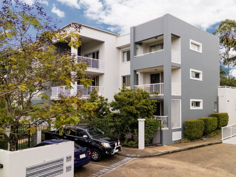 15/1 Riverwalk Avenue, Robina QLD 4226