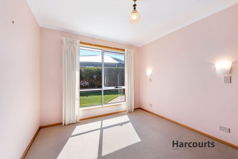 Photo - 15/1 Seahaven Crescent, Shearwater TAS 7307 - Image 5