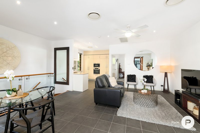 Photo - 151 Terrace Street, New Farm QLD 4005 - Image 2