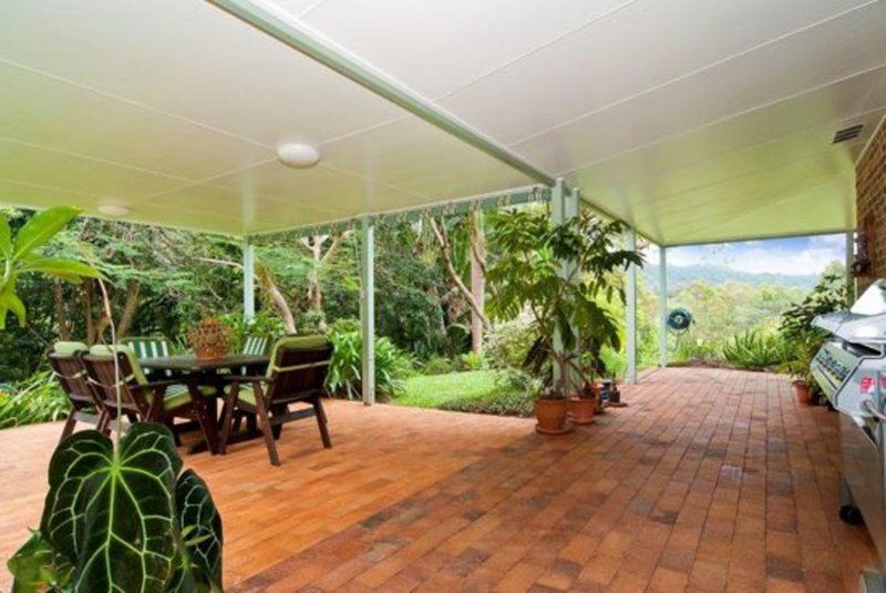 Photo - 151 Towen Mountain Rd , Towen Mountain QLD 4560 - Image 2