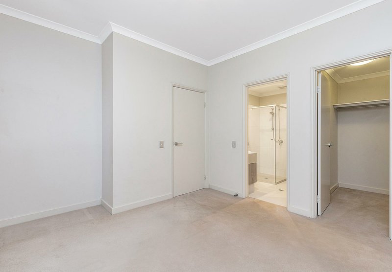 Photo - 15/1 Walsh Loop, Joondalup WA 6027 - Image 9