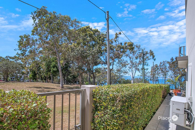 Photo - 1/51 Whytecliffe Parade, Woody Point QLD 4019 - Image 20