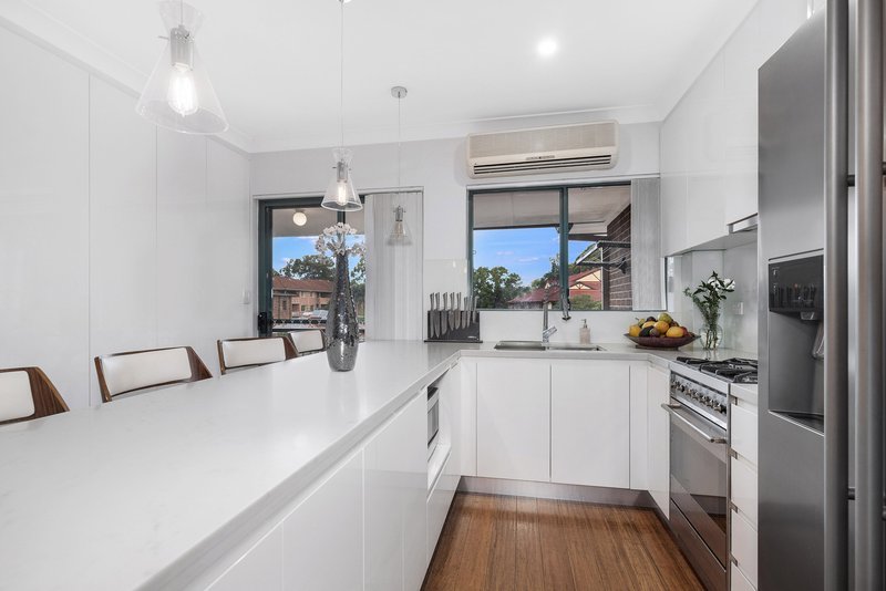 Photo - 15/10-14 Milton Street, Bankstown NSW 2200 - Image 3