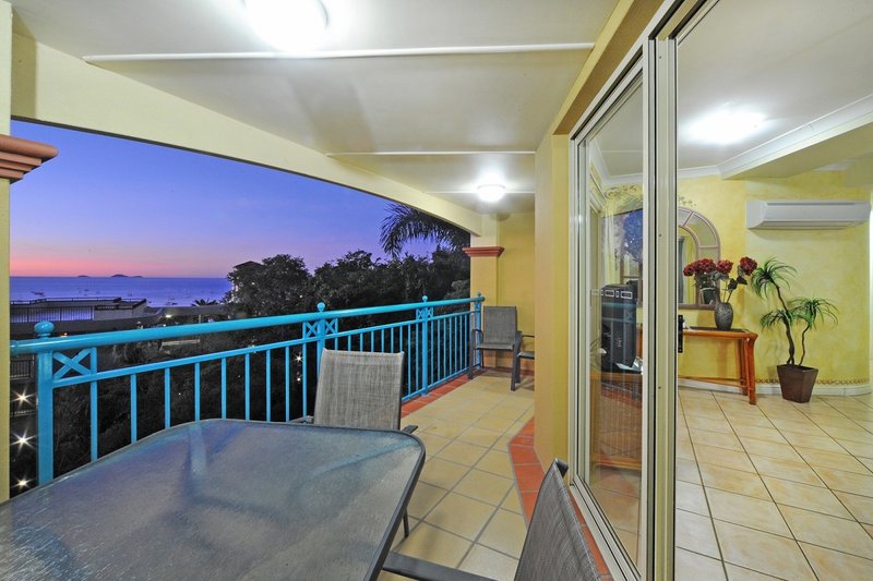 Photo - 15/10 Golden Orchid Drive, Airlie Beach QLD 4802 - Image 3