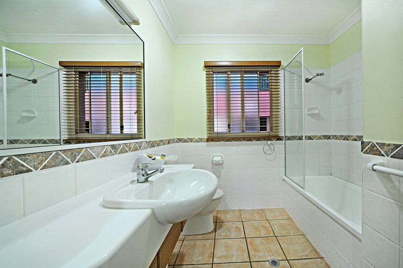 Photo - 15/10 Golden Orchid Drive, Airlie Beach QLD 4802 - Image 8