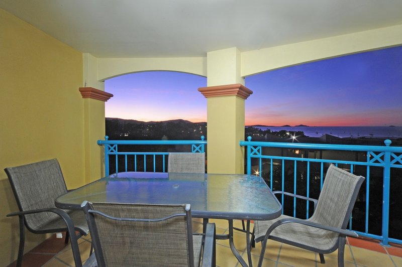 Photo - 15/10 Golden Orchid Drive, Airlie Beach QLD 4802 - Image 11