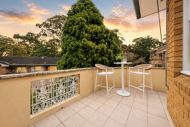 Photo - 15/10 Larkin Street, Roseville NSW 2069 - Image 2