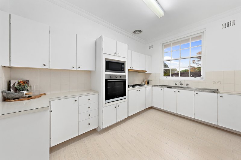 Photo - 15/10 Larkin Street, Roseville NSW 2069 - Image 4