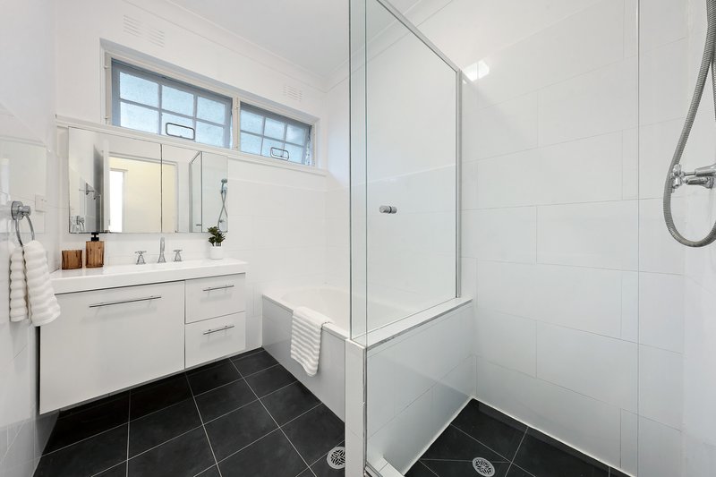 Photo - 15/10 Larkin Street, Roseville NSW 2069 - Image 7