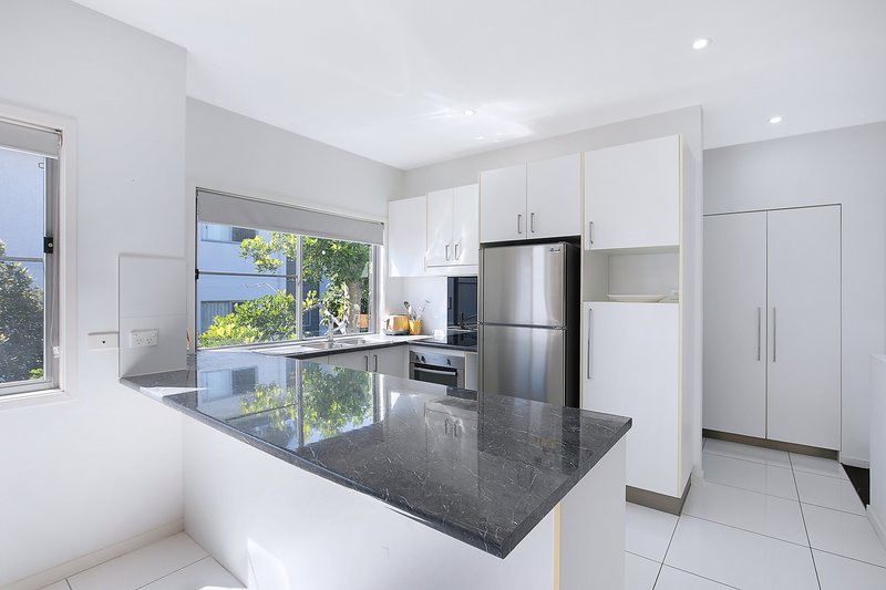 Photo - 15/101 Jones Road, Carina Heights QLD 4152 - Image 4