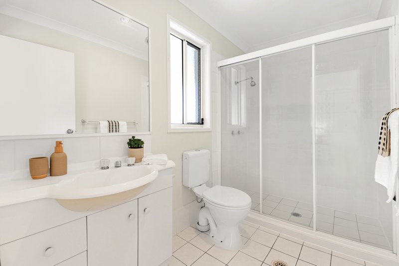 Photo - 15/107-111 Arundel Drive, Arundel QLD 4214 - Image 10