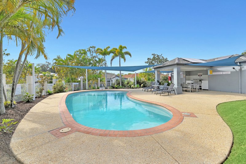 Photo - 15/107-111 Arundel Drive, Arundel QLD 4214 - Image 16