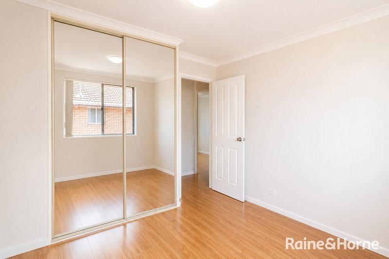 Photo - 15/11-13 Queens Avenue, Parramatta NSW 2150 - Image 5