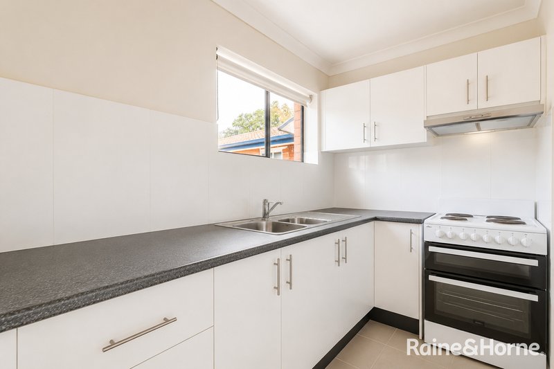 Photo - 15/11-13 Queens Avenue, Parramatta NSW 2150 - Image 6