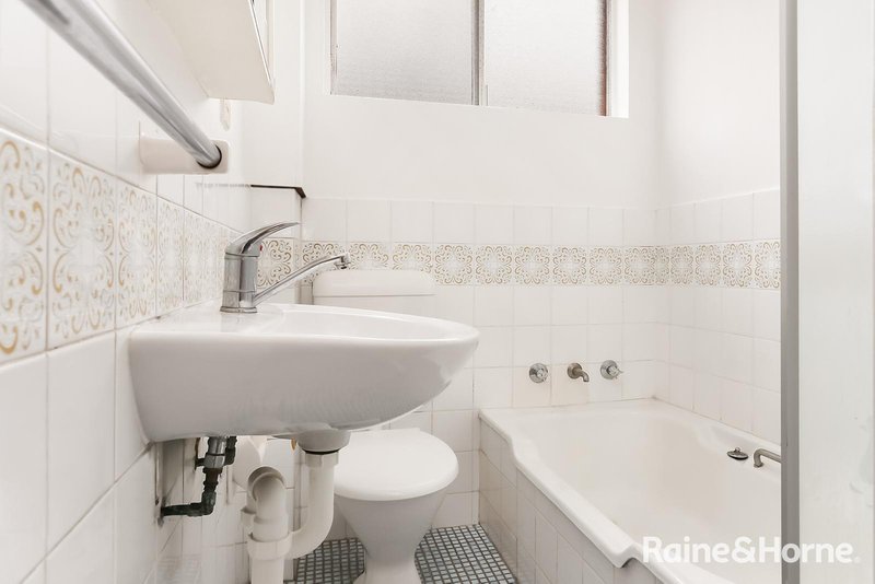 Photo - 15/11 St Albans Road, Kingsgrove NSW 2208 - Image 4
