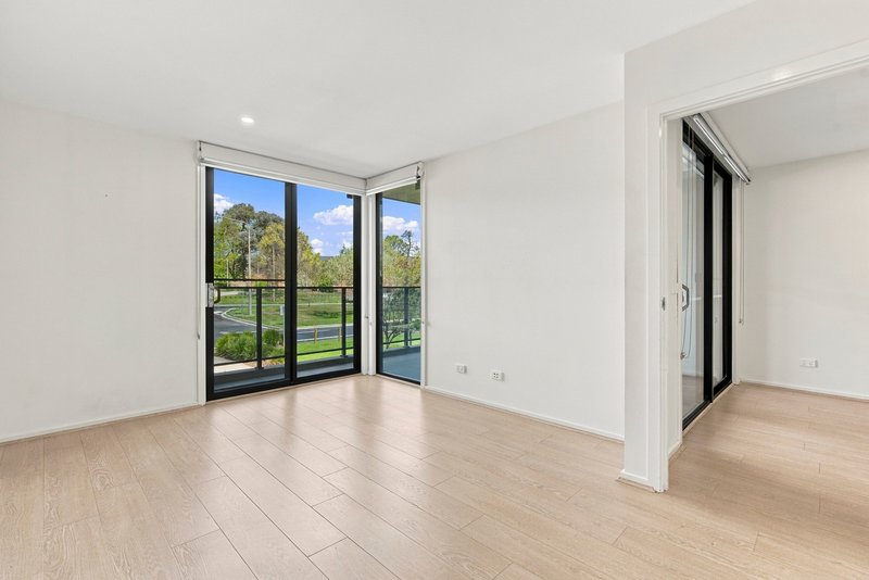 Photo - 15/111 Canberra Avenue, Griffith ACT 2603 - Image 8