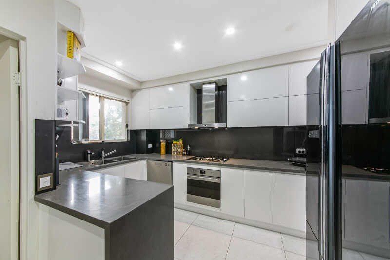 15/12-14 Benedict Ct , Holroyd NSW 2142