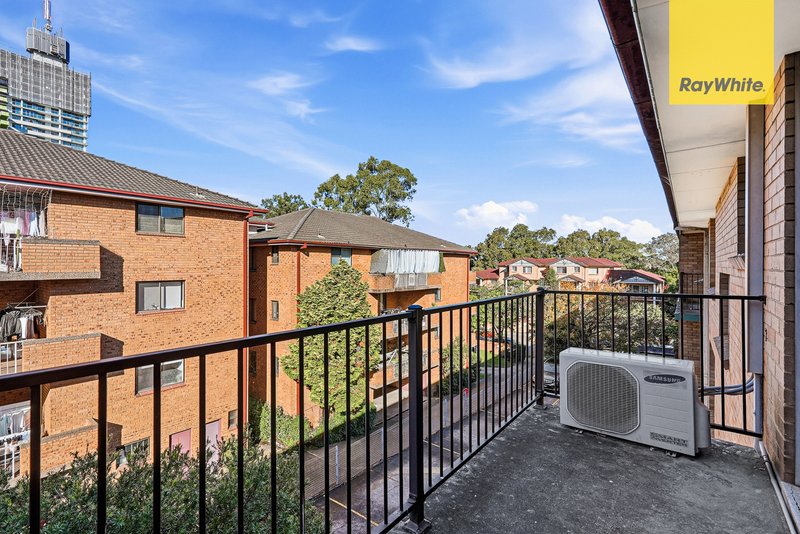Photo - 15/12 Early Street, Parramatta NSW 2150 - Image 3