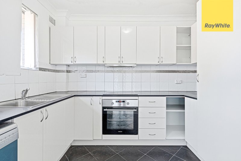 Photo - 15/12 Early Street, Parramatta NSW 2150 - Image 4