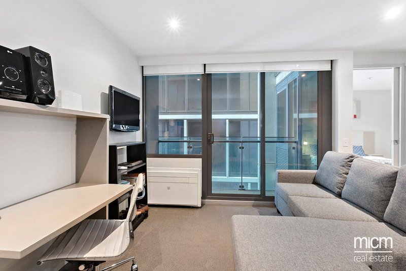 Photo - 1512/181 Abeckett Street, Melbourne VIC 3000 - Image 3